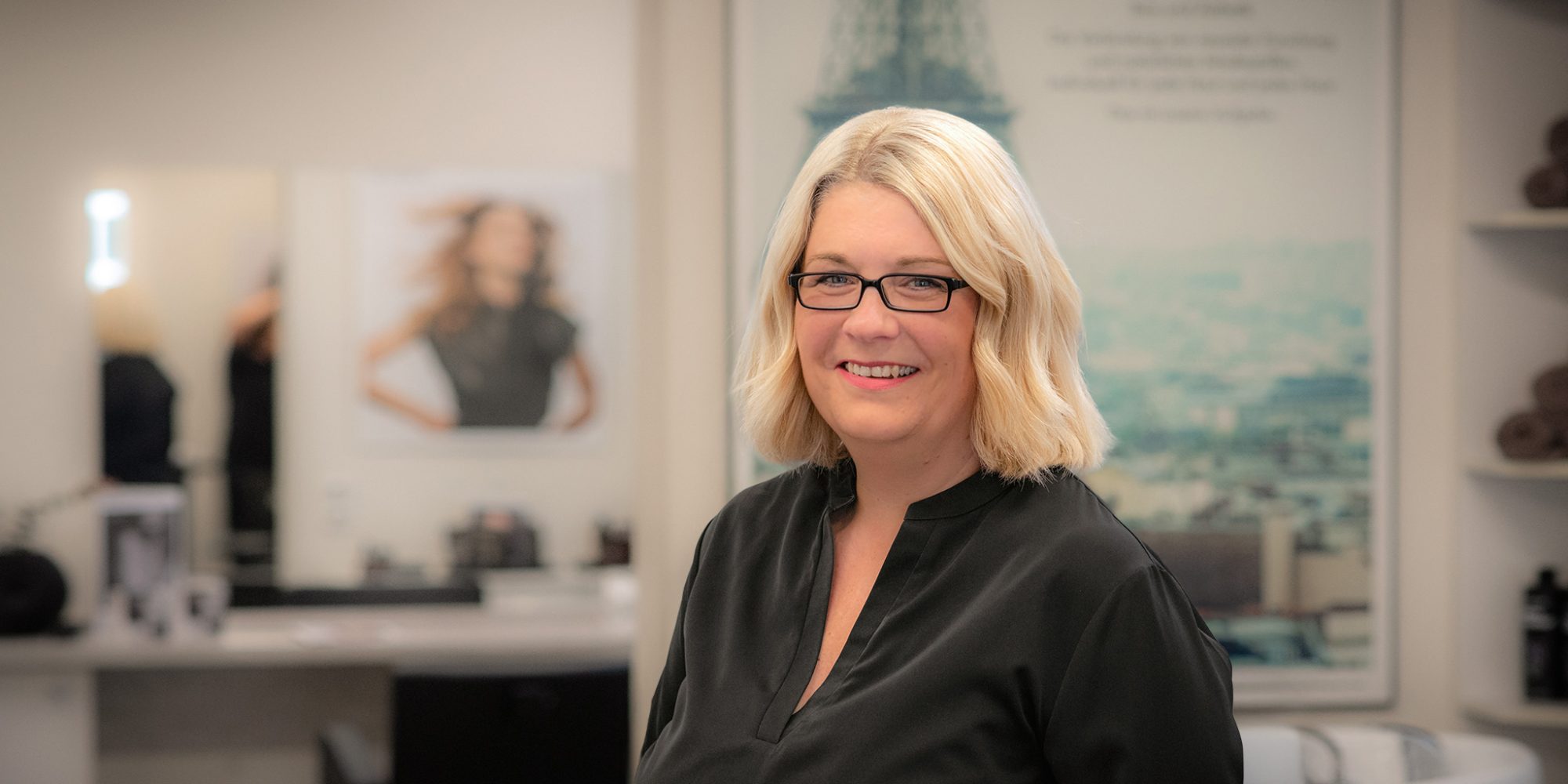 Marion Gleba, Friseurmeisterin